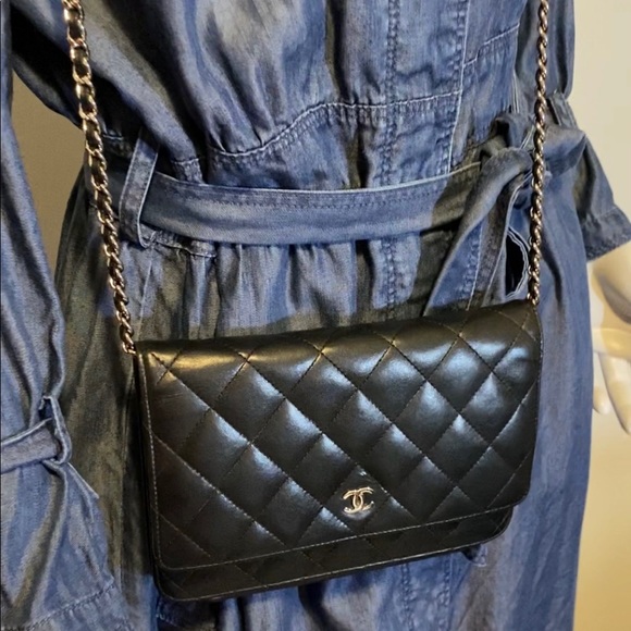 CHANEL Handbags - Authentic Chanel Wallet on Chain
